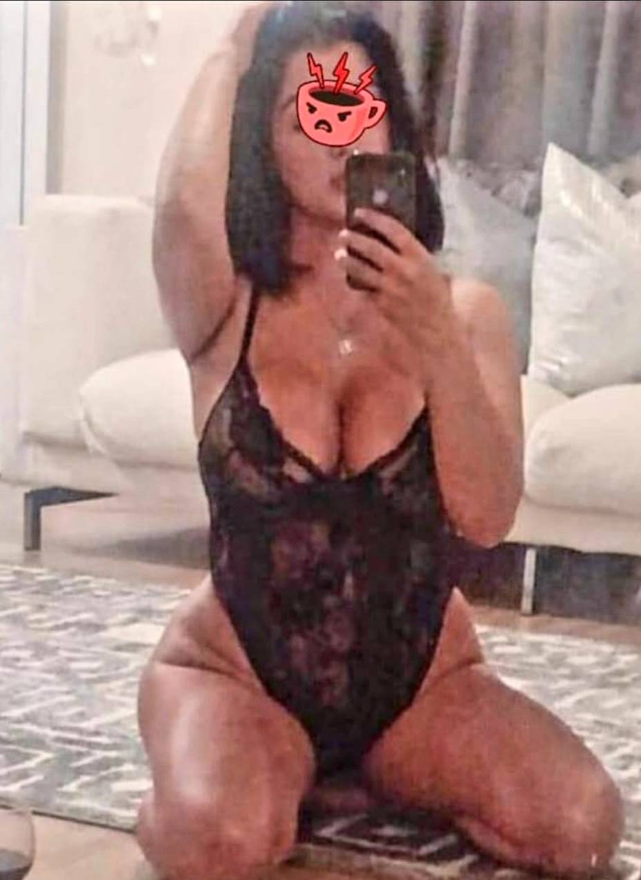 Beylikdüzü Escort Ayfer İle Baş Döndüren Fanteziler